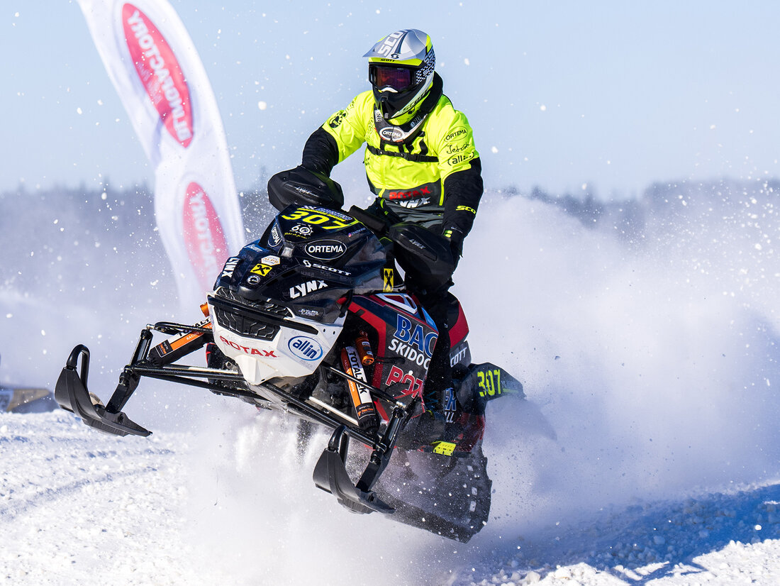 Bacher Skidoo Metall
