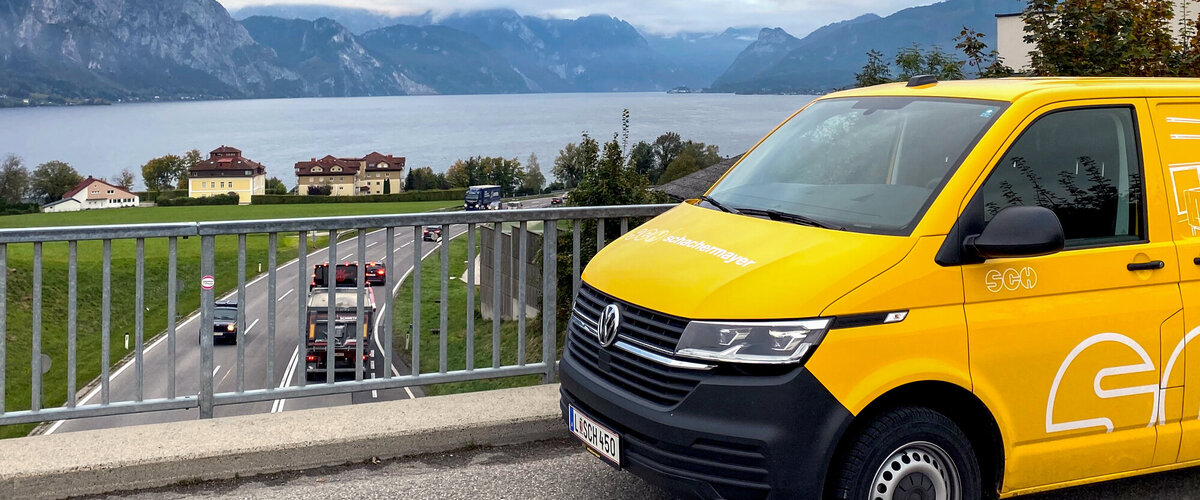 VW Bus als mobiler Schauraum von Schachermayer
