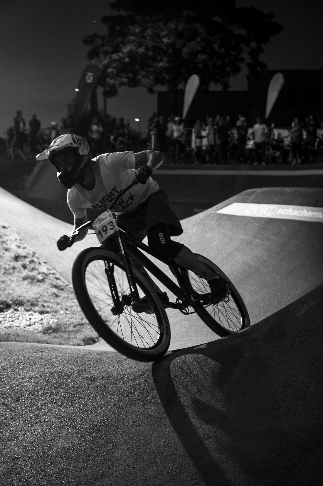 Radfahrer am Pumptrack