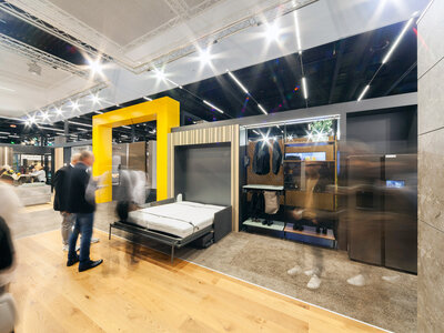 Schachermayer Stand küchenwohntrends 2025 Schachermayer Messestand bei der küchenwohntrends 2025 mit gelbem Eingangsportal