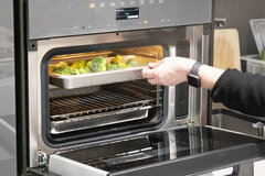 Brokkoli im Dampfgarer garen