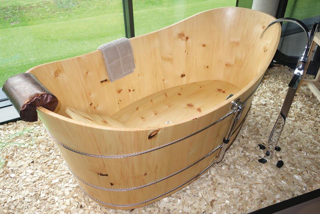 Holzbadewanne