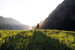 Balanceboarder in Natur