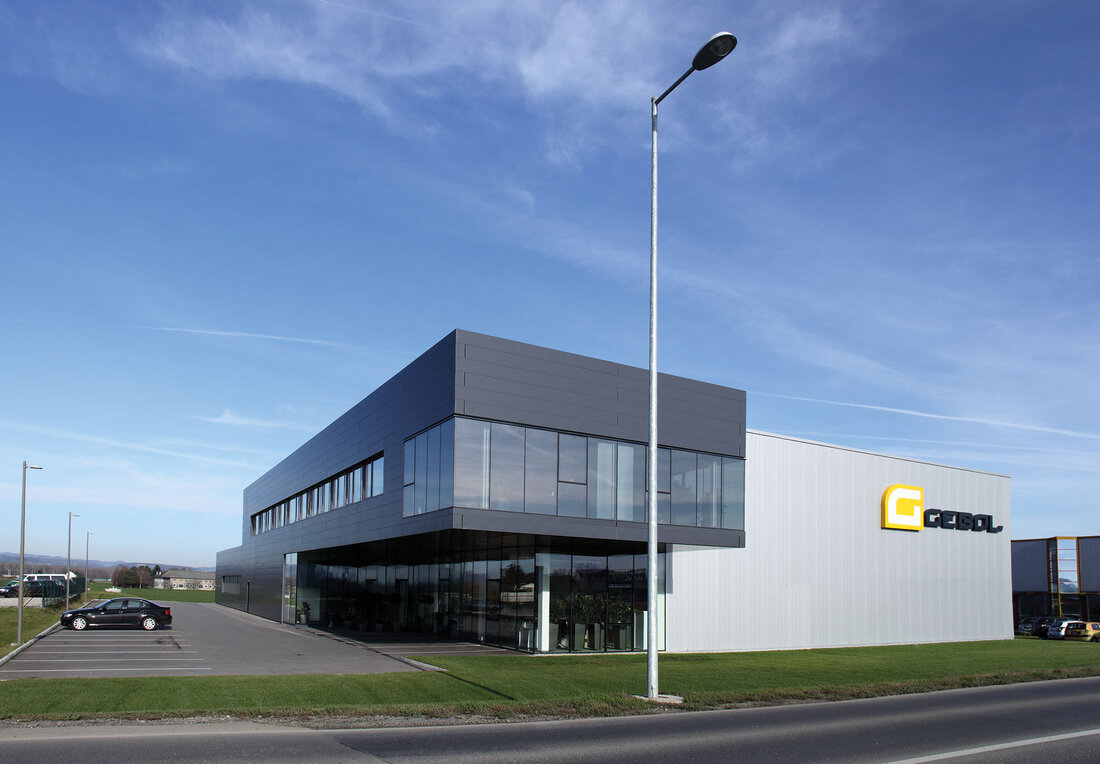Firmengebäude Gebol