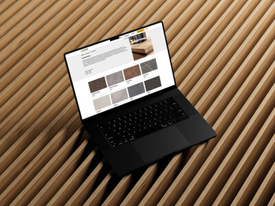 C.online Geöffneter Laptop mit der C.online Landingpage