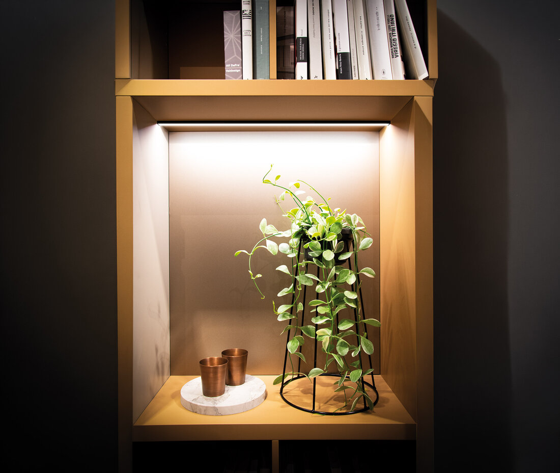 Beleuchtete Kastennische