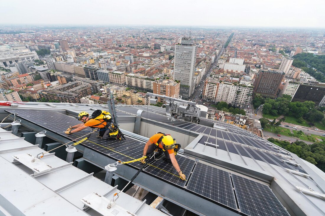 Industriekletterer bei der Arbeit