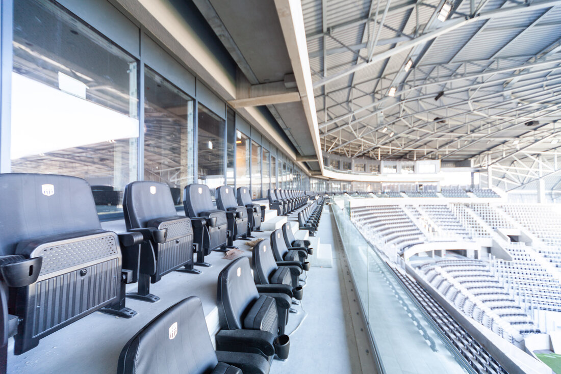 mglass Raiffeisen Arena