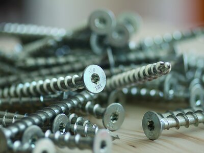 Schrauben Schrauben