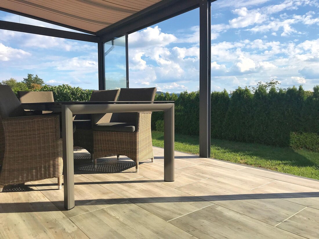 Holzoptikterrasse