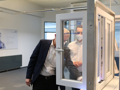 Zu Besuch bei Winkhaus Zu Besuch bei Winkhaus