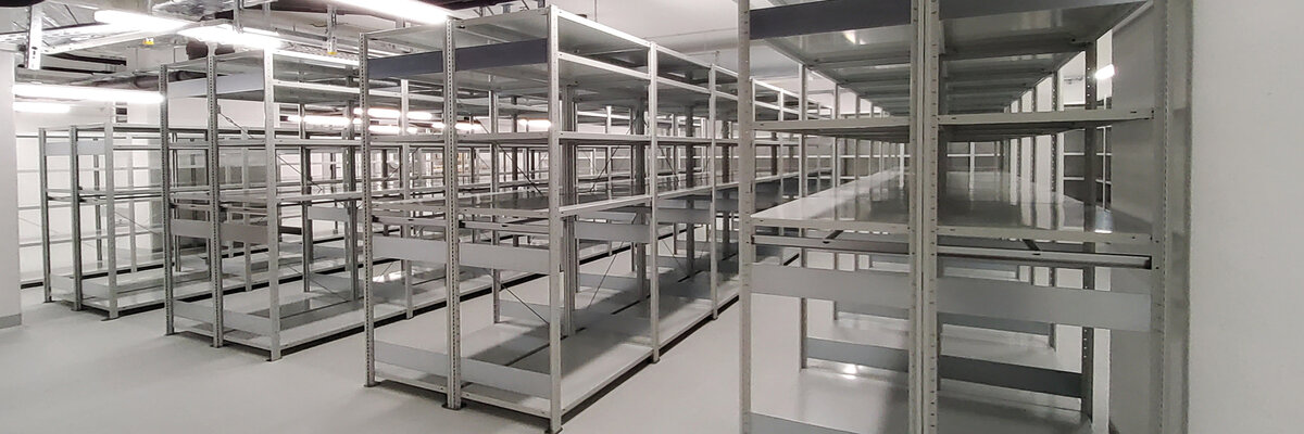 CKV Regallager leeres Regallager