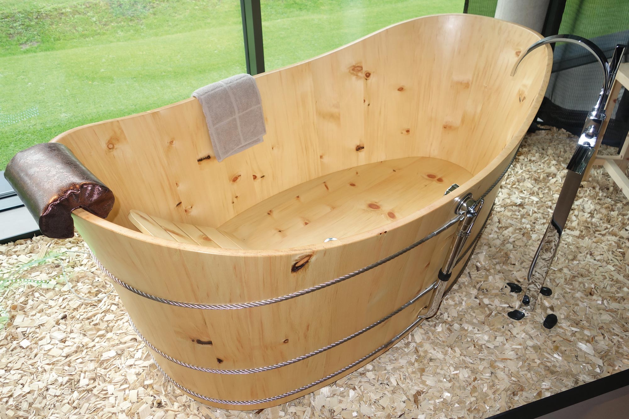 Holzbadewanne